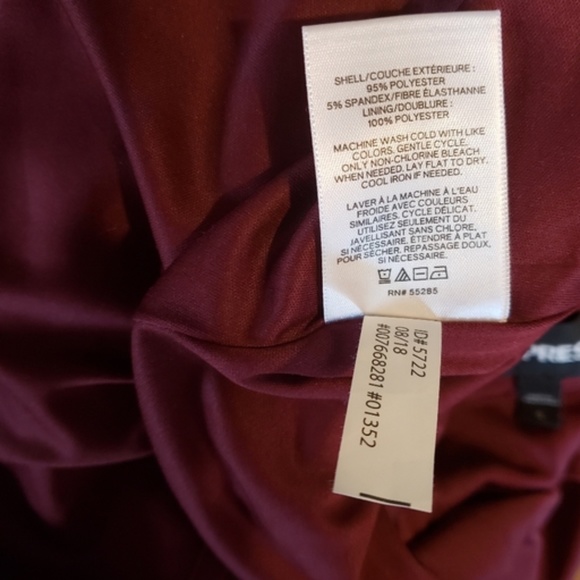 EXPRESS Side Tie Pencil Skirt in Maroon SIZE 00 - Picture 8 of 8